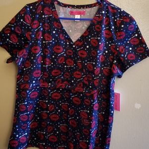 Betsey johnson scrub top